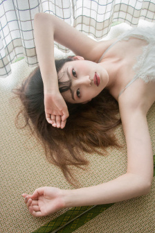快再深一点娇喘视频床震亲胸